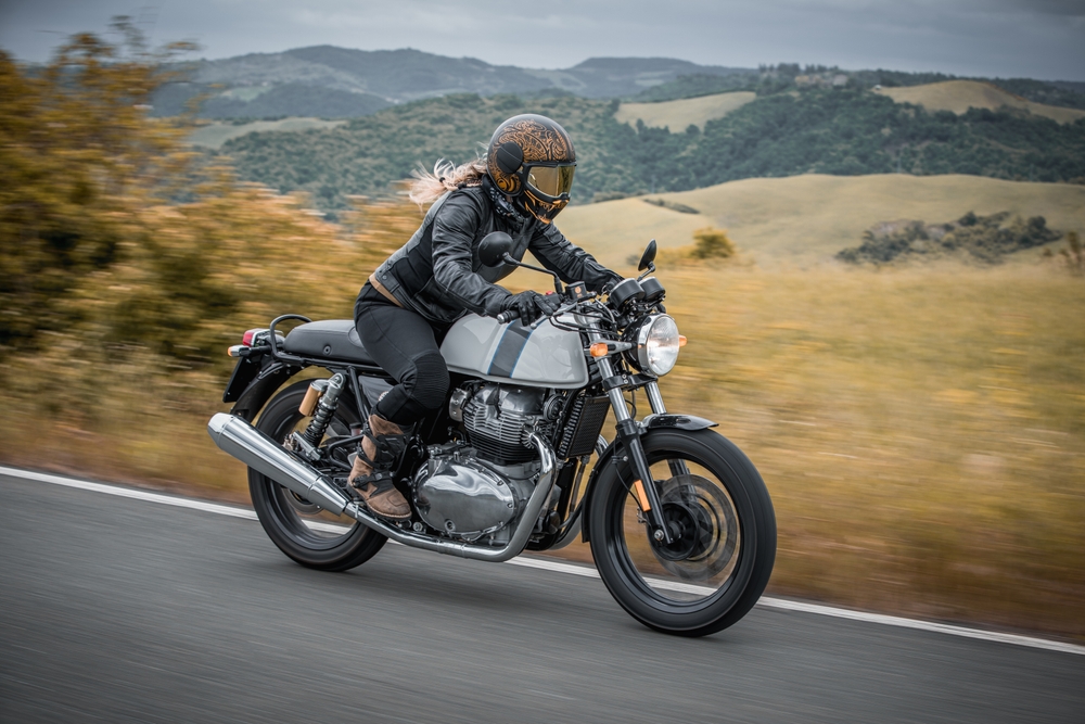 Motorcylr Rider Joining a Motorcycle Club | Yamaha Outdoors Club